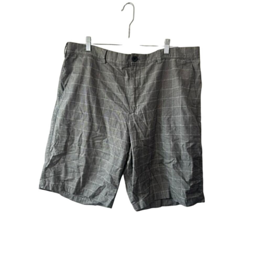 Banana Republic Gray Check 10.5"  Emerson Shorts Men's Size 38